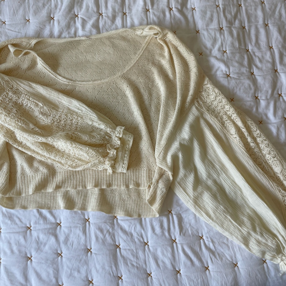 Free People Cream crop Lace balloon sleeve Blouse cover up layer